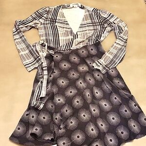 Diane Von Furstenberg Retro Print Silk Dress